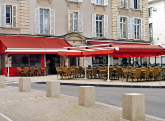 Au Tour du Monde - NEVERS