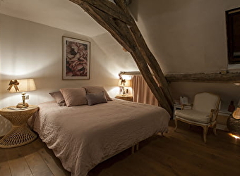 LE PRESBYTERE - CHASNAY