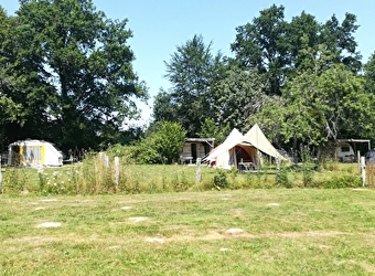 Domaine Le Gui ( camping pour chien) - BICHES