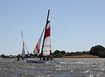 Cours privatisé de Catamaran - BAZOLLES