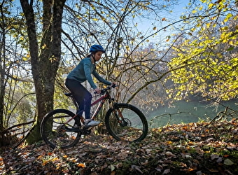 Circuit de VTT : Boucle n°3 DE DUN-LES-PLACES - DUN-LES-PLACES