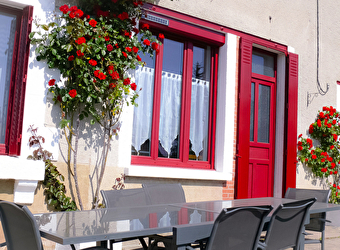 Gîte maison LES ROSES  proche Lac des Settons - MOUX-EN-MORVAN
