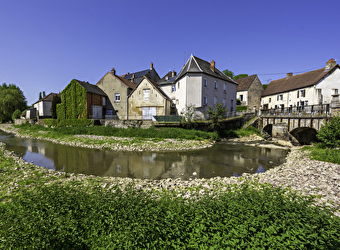 Liaison gare à gare Morvan - Canal du Nivernais via la Loire - LUZY