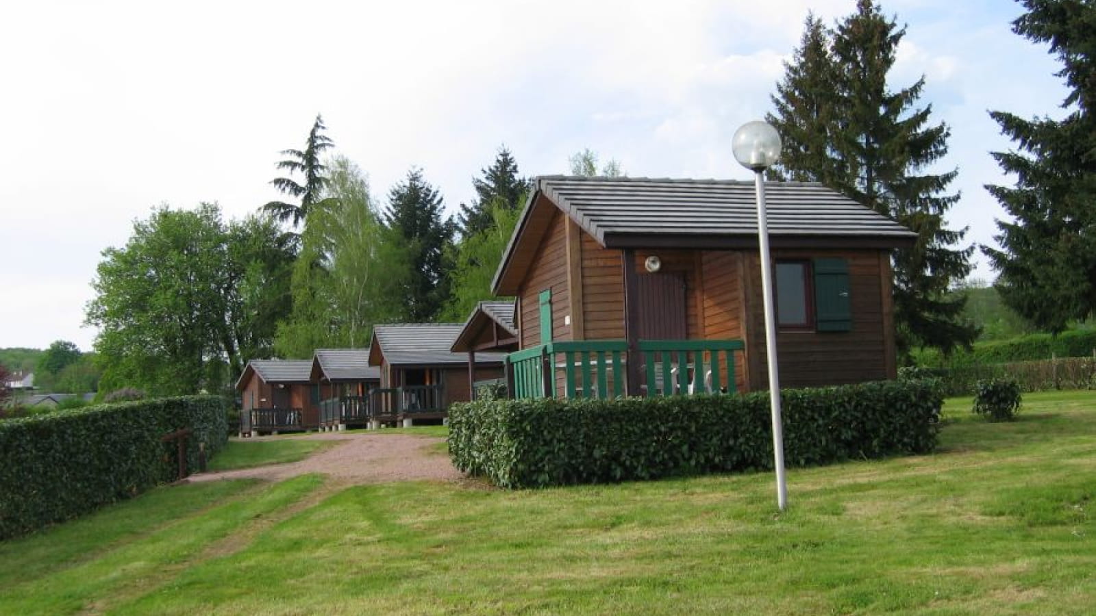 Chalets du camping des Prés de la Ville 