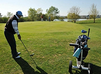 Golf Public du Nivernais - MAGNY-COURS