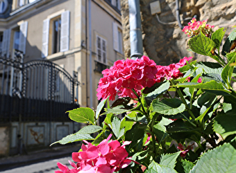 Visites guidées de Nevers en couleurs : Les Couleurs, c'est la Ville - NEVERS