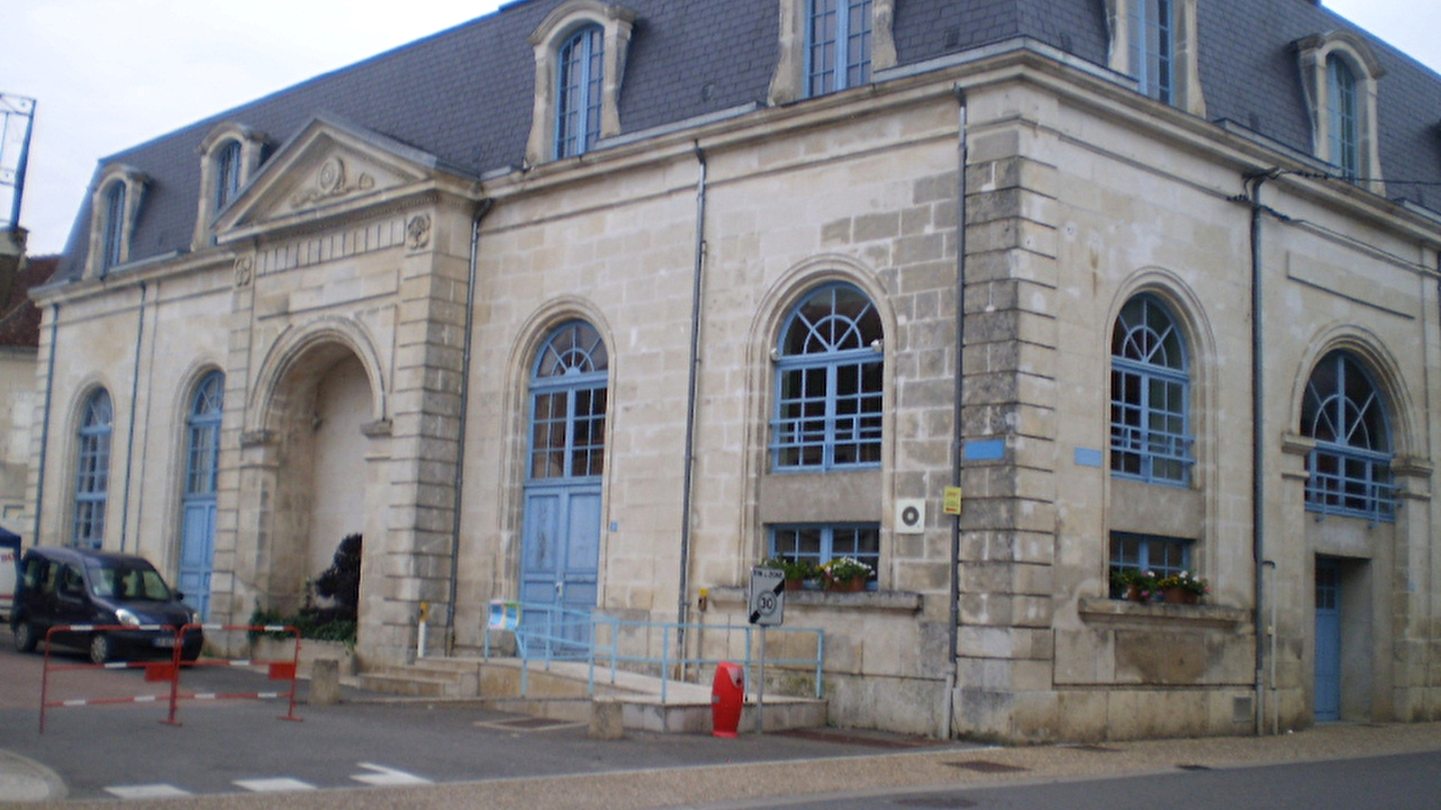 Salle des fêtes - Entrains-sur-Nohain