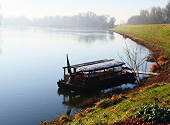 L'Epinoche - Bateau Promenade traditionnel de Loire - LA CHAPELLE-MONTLINARD