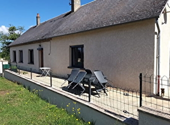 M. et Mme Arriat - LUTHENAY-UXELOUP