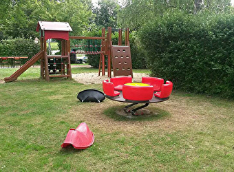 Aire de jeux pour enfants - LIMANTON