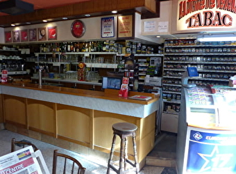 Café la porte de Vézelay - VARZY