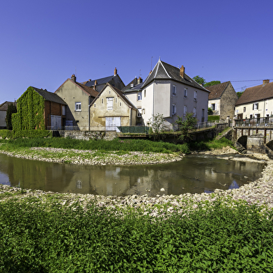 Liaison gare à gare Morvan Canal du Nivernais via Les Thermes
