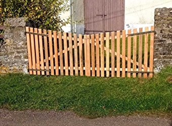 SOS van Emous Service de Bricolage à domicile - MONTAPAS