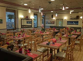 Restaurant - Hôtel Le Commerce - GUERIGNY