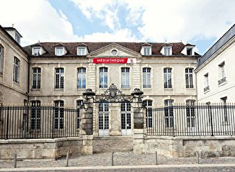 Médiathèque municipale - CLAMECY