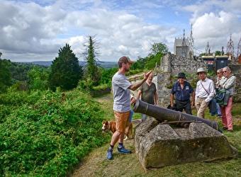 Visite commentée à Lormes en Néerlandais - LORMES