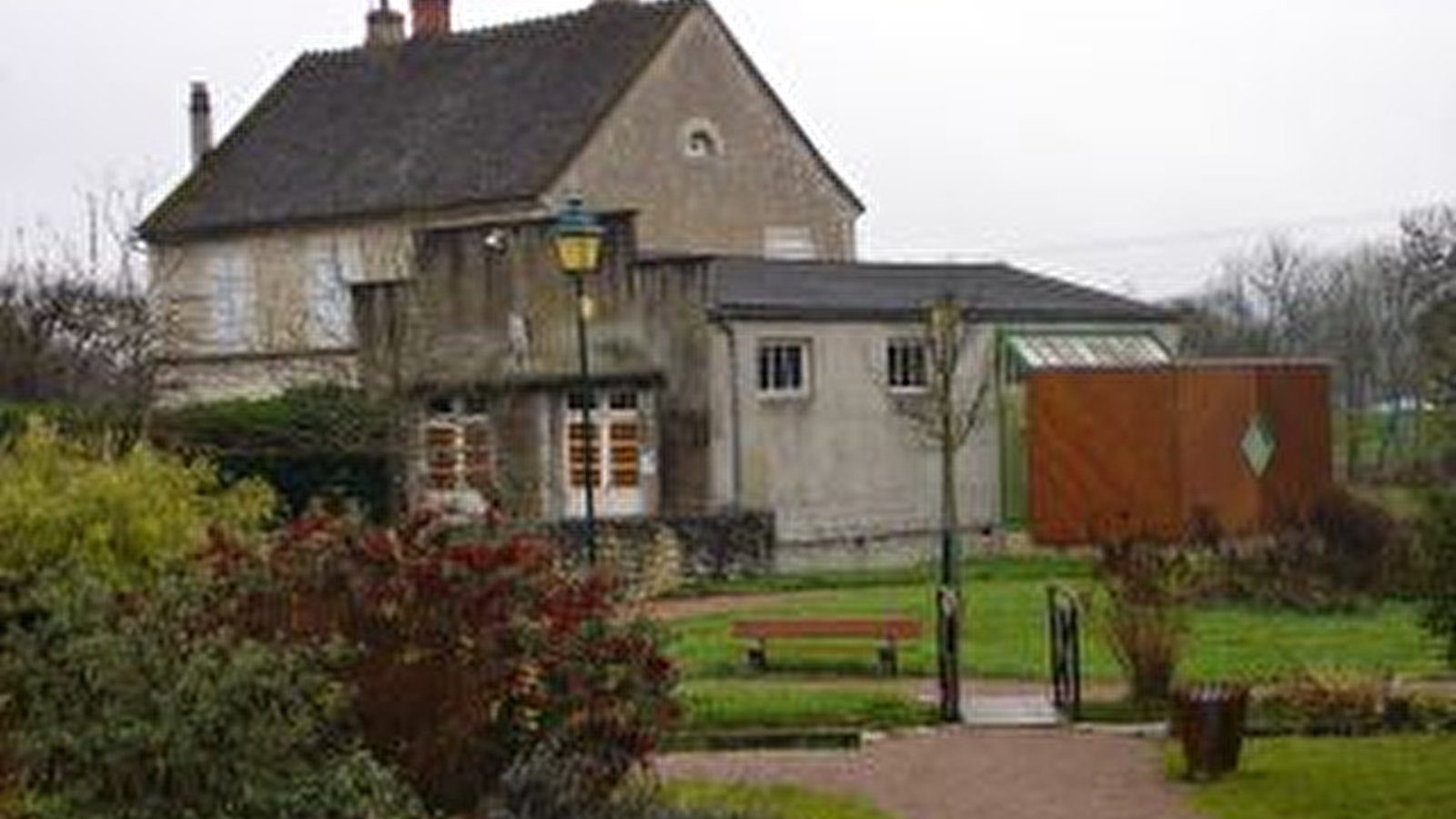 Salle des Fêtes - Armes