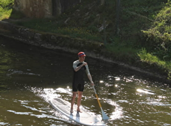 Pratique du Paddle et location de vélos à la Base Activital de Baye - BAZOLLES