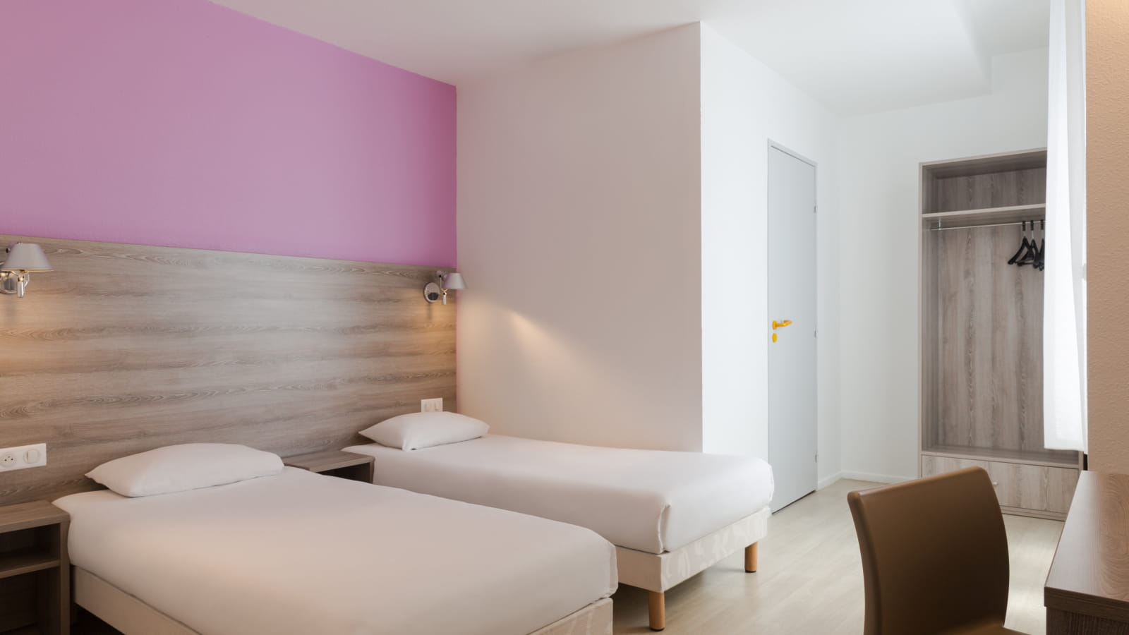 Brit Hôtel Confort Nevers Centre Gare