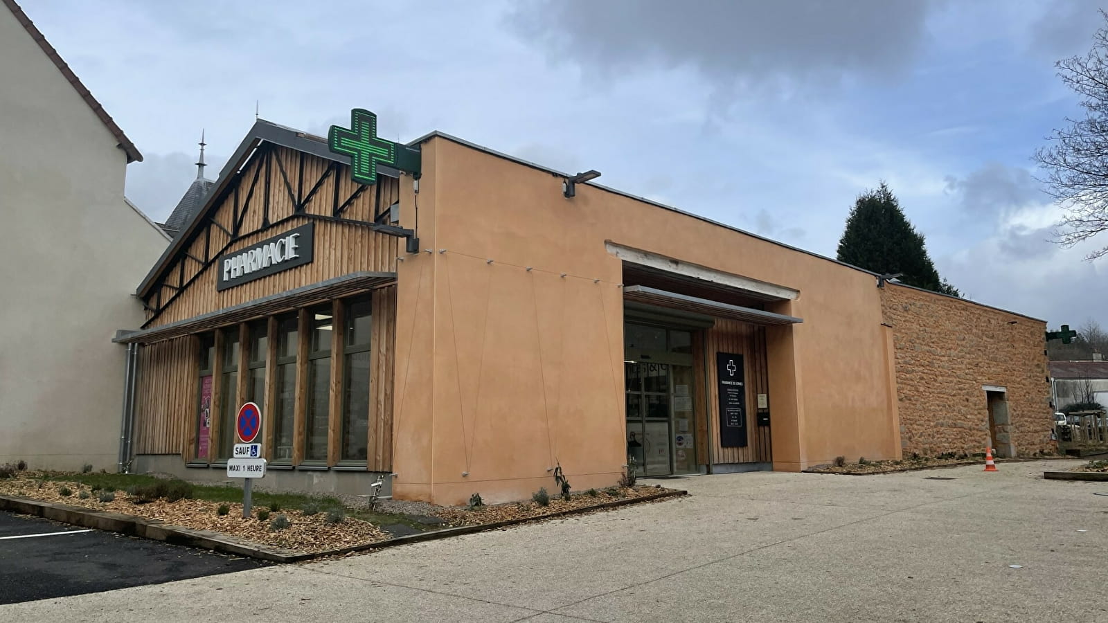 Pharmacie BERNARD à Lormes