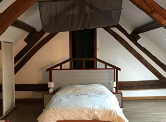 Petite maison au cœur de la nature - LIVRY