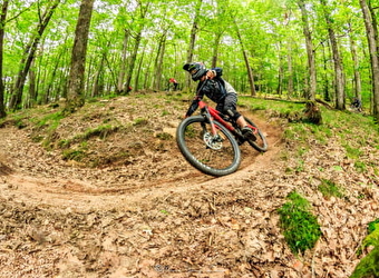 SebOppin, moniteur VTT - SAINT-BRISSON